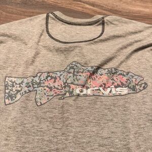 Orvis Gray Fish Graphic T-Shirt large